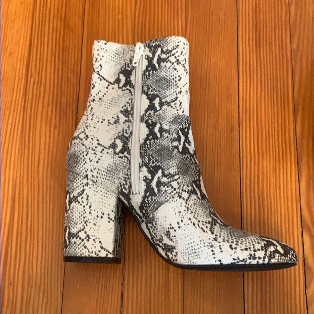 Steve Madden snake skin booties